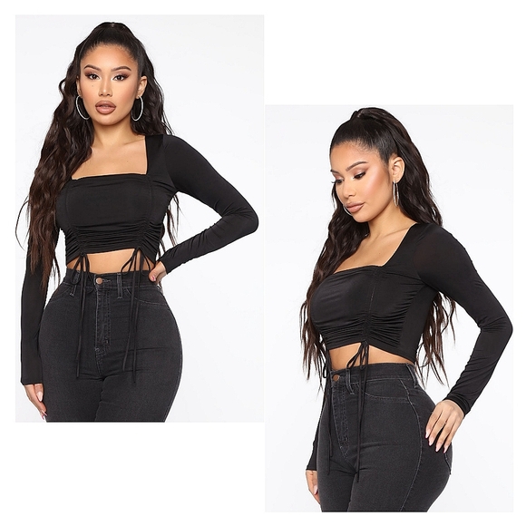 Forever 21 Tops - ❤️Forever 21 Adjustable Black Square Neck Drawstring Crop Top☆